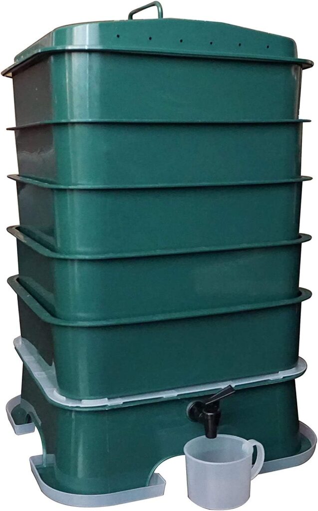 VermiHut Plus 5-Tray Worm Compost Bin – Easy Setup and Sustainable Design